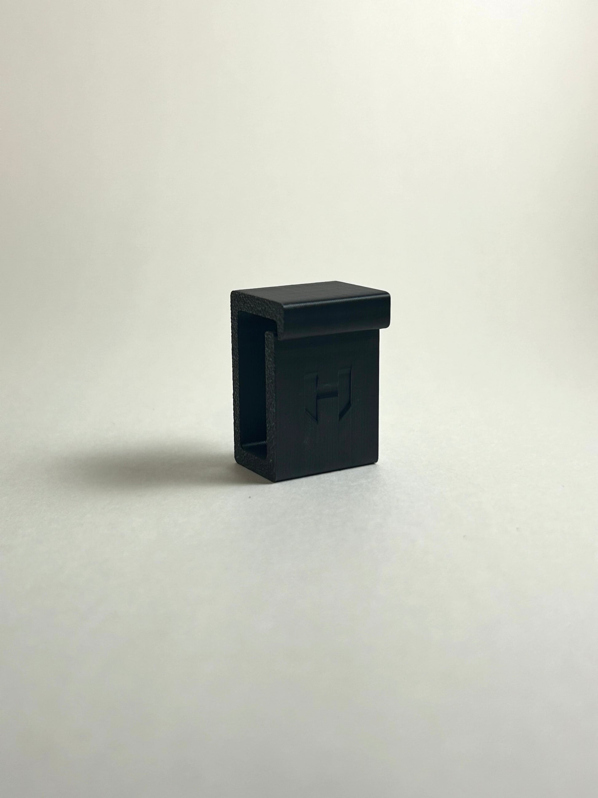 Molle mic clip for secure attachment of radio mic for police