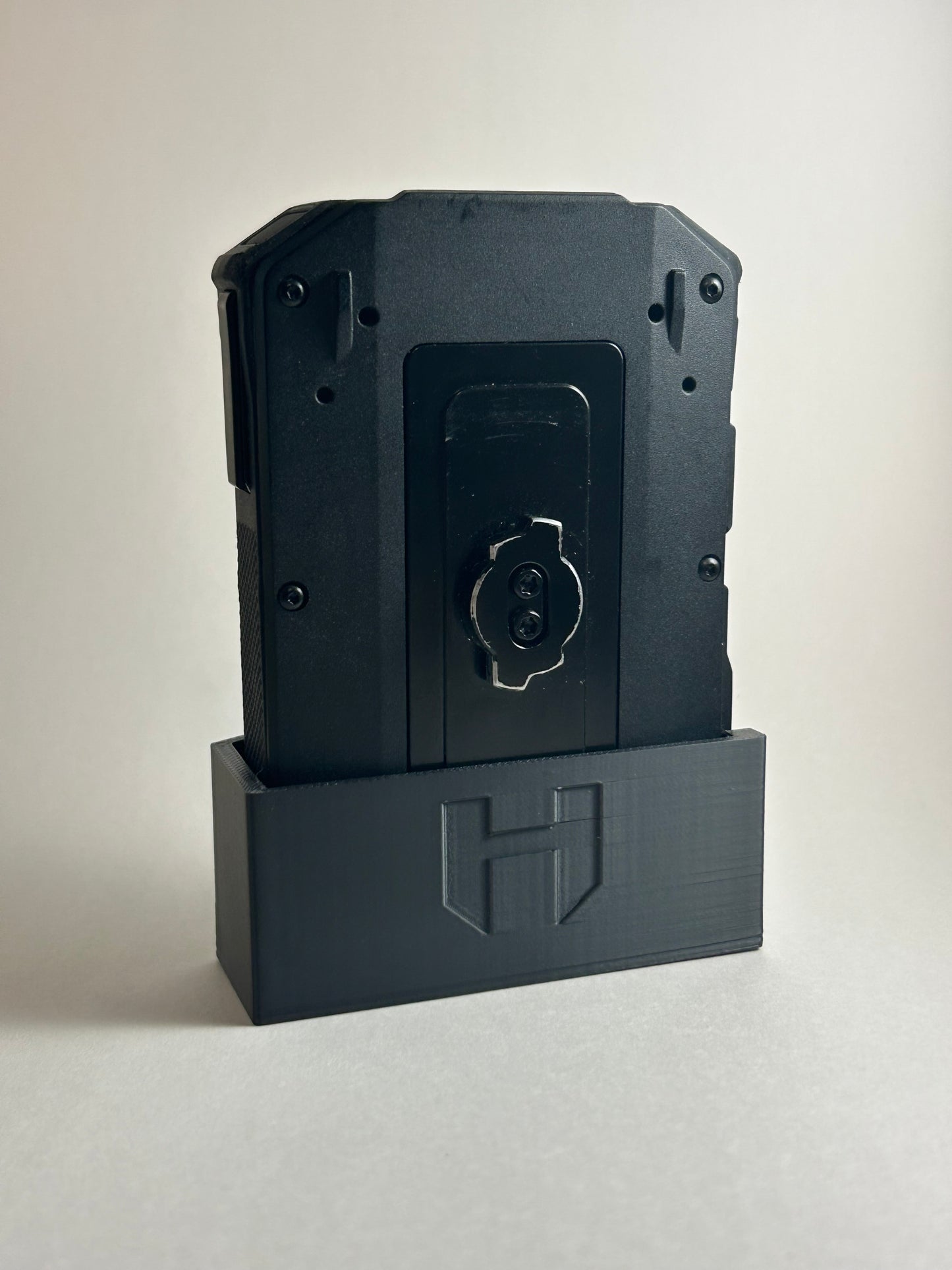 Body Camera Dashmount with Axon Body Camera 